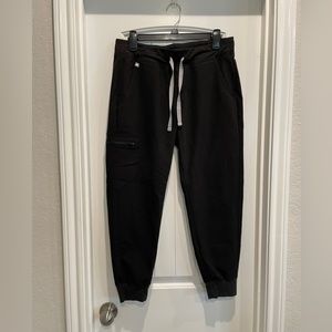 FIGS black Zamora jogger scrub pants